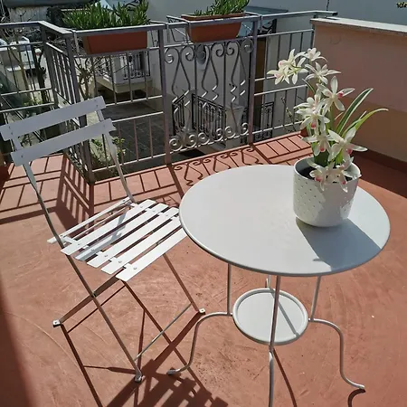 Ca' Moretti Konukevi